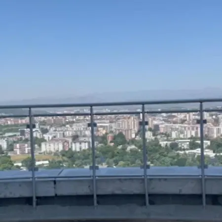 D&s Sky Apartments- 33rd Floor Appartement
